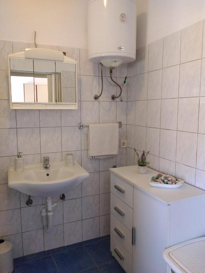 M&K Studio Apartment ทิสโน ภายนอก รูปภาพ